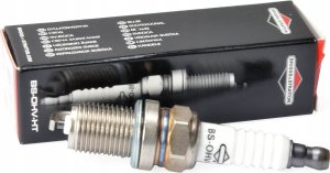 Briggs & Stratton ŚWIECA ZAPŁONOWA BRIGGS&STRATTON TRAKTORY SILNIKI GÓRNOZAWOROWE 12