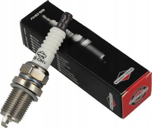 Briggs & Stratton ŚWIECA ZAPŁONOWA BRIGGS&STRATTON TRAKTORY SILNIKI GÓRNOZAWOROWE 26