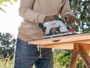 Bosch Bosch hand circular saw UniversalCirc 18V-53, 18Volt (green/black, Li-ion battery 2.5Ah, POWER FOR ALL ALLIANCE) 4