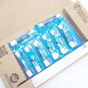 Końcówka Braun Oral-B Kids Spiderman 8-piece brush attachment (white, frustration-free packaging) 2