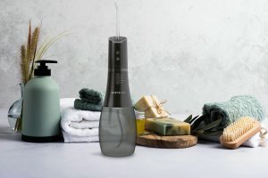 Irygator Severno Irygator dentystyczny do zębów i jamy ustnej bezprzewodowy ULTRACLEAN 4 + 6 końcówek 6