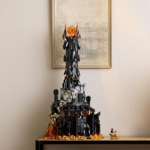 LEGO Icons Władca pierścieni: Barad-dûr™ (10333) 7