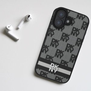DKNY DKNY DKHCP16SPCPTSSK iPhone 16 6.1" 6.1" czarny/black hardcase Checkered Pattern & Printed Stripes 12
