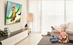 Techly Techly Uchwyt ścienny do TV 30-70" LED/LCD 60kg uchylny slim 25mm 3