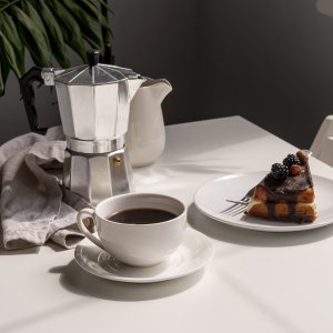 Kawiarka Retoo KAWIARKA ALUMINIOWA ZAPARZACZ EKSPRES DO KAWY ESPRESSO 600ML PŁYTA GAZ 10