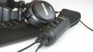 Tascam Tascam TM-250U - Mikrofon pojemnościowy do transmisji osobistych oraz komunikacji online 4