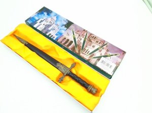 Giftdeco Sztylet rycerski 3