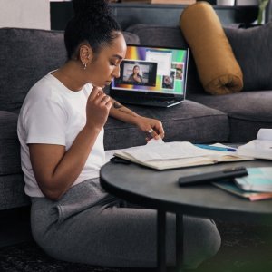 Laptop HP Laptop 2w1 HP Envy x360 15-EY0013 / 66B44UA / AMD Ryzen 5 / 8 GB / SSD 256GB / AMD Radeon / FullHD / Dotyk / Win 11 / Czarny 10