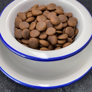 Folk Karma sucha dla psa FOLK M&L Kaszubska specjalność rybna z dodatkiem jabłek, pietruszki i lubczyku 12 kg 4