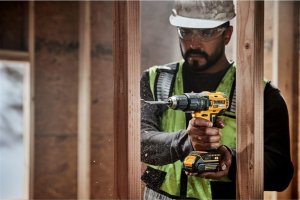 Wiertarko-wkrętarka Dewalt DCD778M2T 18 V 2 x akumulator 4 Ah 4