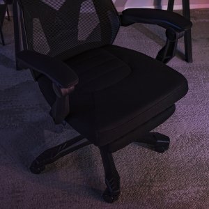 Fotel Mebel Elite Fotel Gamingowy Obrotowy BING Czarny z Podnóżkiem Nowoczesny 6