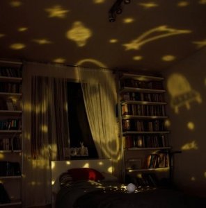 Hama INNOGIO PROJEKTOR DLA DZIECI Z POZYTYWKĄ GIOstar Astronaut 14