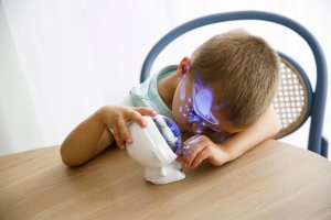 Hama INNOGIO PROJEKTOR DLA DZIECI Z POZYTYWKĄ GIOstar Astronaut 8