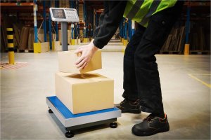 Steinberg Waga platformowa magazynowa licząca LED 45 x 60 cm 150 kg / 20 g Waga platformowa magazynowa licząca LED 45 x 60 cm 150 kg / 20 g 5