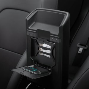 Spigen Spigen Tesla Center Console Organizer Hidden Storage Box, black - Tesla Model 3 (2024) 9