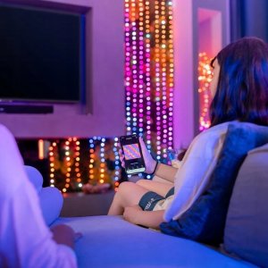 Lampki choinkowe Twinkly Twinkly Candies – 100 Lampki w kształcie pereł RGB LEDs, zielony przewód, USB-C 6