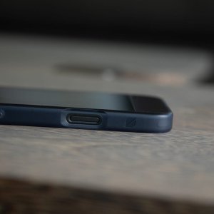 Incase Incase Slim Case MagSafe - Etui iPhone 16 (Black) 8