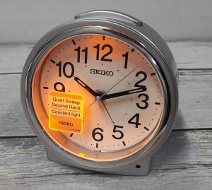 Seiko Budzik SEIKO QHE199S cichy mechanizm sensor . 2