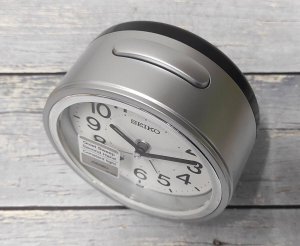 Seiko Budzik SEIKO QHE199S cichy mechanizm sensor . 5