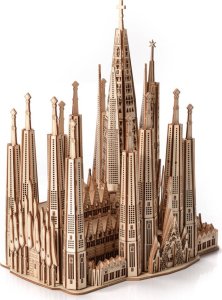Nice Idea Little Story Drewniane Puzzle Model 3D - Sagrada Familia 2