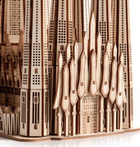 Nice Idea Little Story Drewniane Puzzle Model 3D - Sagrada Familia 6