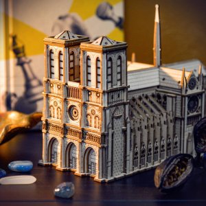 Nice Idea Little Story Drewniane Puzzle Model 3D - Notre-Dame 8