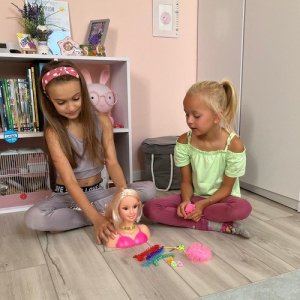Kruzzel Głowa do stylizacji z akcesoriami 23437 13