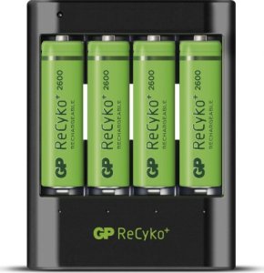 GP GP Batteries ReCyko+ 4 x AA Rechargeable Batteries 2600 mAh + Fast Charger 3