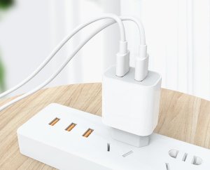 Ładowarka . ŁADOWARKA SIECIOWA 2.4A BIAŁA DENMEN 2XUSB 2400mA DC05 12W SINGLE 7