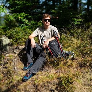 Plecak turystyczny Nils Extreme Caver 18 l Czarny 10