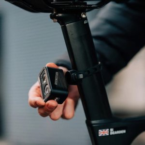 MAGICSHINE Lampka tylna SEEMEE 300, 300 lumenów 17