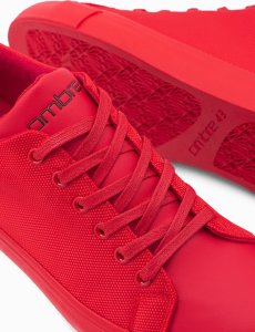Ombre Casualowe jednokolorowe męskie trampki z łączonych materiałów  czerwone V3 OM-FOCS-0105 46 2