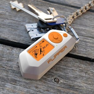 Flipper Flipper Zero - Basic wielofunkcyjne narzędzie Bluetooth/RFID/RF/IR/GPIO/1-Wire 10