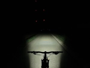 Lupine Lampka przednia do e-bike SL NANO CLASSIC F 900 Lumenów/130 Lux, Fabryczne wyjście pod Shimano, Montaż na koronie widelca 18