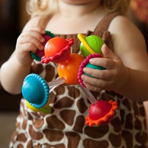 Fat Brain Toys Zabawka sensoryczna Wimzle 4