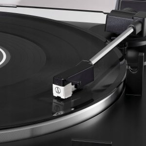 Gramofon Audio-Technica AT-LP60X 5