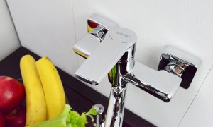 Bateria kuchenna Sotbe SOTBE VORMA Bateria kuchenna ścienna kwadratowa Ruchoma wylewka 30 cm 7