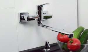 Bateria kuchenna Sotbe SOTBE VORMA Bateria kuchenna ścienna kwadratowa Ruchoma wylewka 30 cm 8