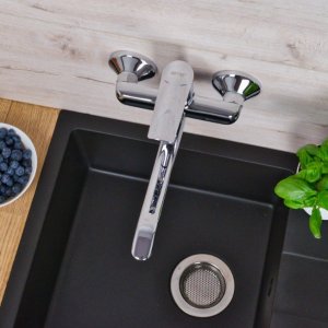 Bateria kuchenna Sotbe MALSELVA Bateria kuchenna ścienna Ruchoma wylewka 30 cm 2