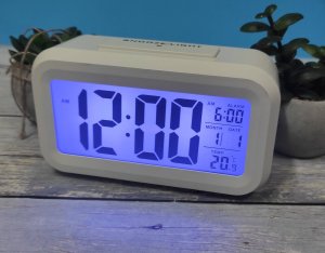 Perfect Budzik Perfect 13701 biały termometr automatyczne podświetlenie . 4