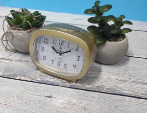 Perfect Budzik Perfect BB09007 złoty 9,2 cm podświetlenie drzemka . 2