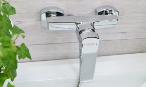 Bateria prysznicowa Sotbe SOTBE TOGA  bateria prysznicowa + DRĄŻEK prysznicowy 80cm 7