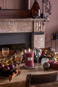 WoodWick WoodWick Phantom Cherry świeca Cylidner Bursztyn, Wanilia, Drewno kaszmirowe, Wiśnia (owoc) Bordowy 1 szt. 4