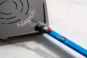 GI.METAL Napoli Prostokątna Perforowana Łopatka do Pizzy 36x36 cm 3