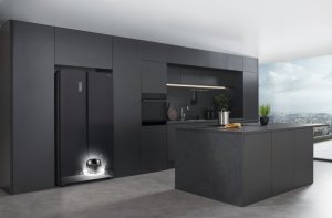 Lodówka Hisense Šaldytuvas HISENSE RS711N4AFE 24