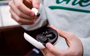 Słuchawki SteelSeries Arctis GameBuds Białe (61682) 6