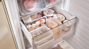 Lodówka Candy Candy CNCQ2T620DW Wolnostojący 409 l D Biały 25