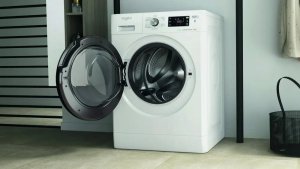 Pralka Whirlpool Whirlpool Washing machine | FFB 10469 BV EE | Energy efficiency class A | Front loading | Washing capacity 10 kg | 1351 RPM | Depth 60.5 cm | Width 59.5 cm | Display | LED | White 10