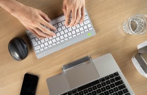 Klawiatura R-GO Tools R-Go Compact Break klawiatura Bluetooth z oprogramowaniem do robienia przerw AZERTY (BE) biała 2