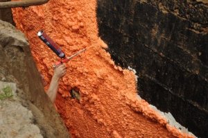 Dell Pu Spray Insulation Polynor Home 750Ml 17